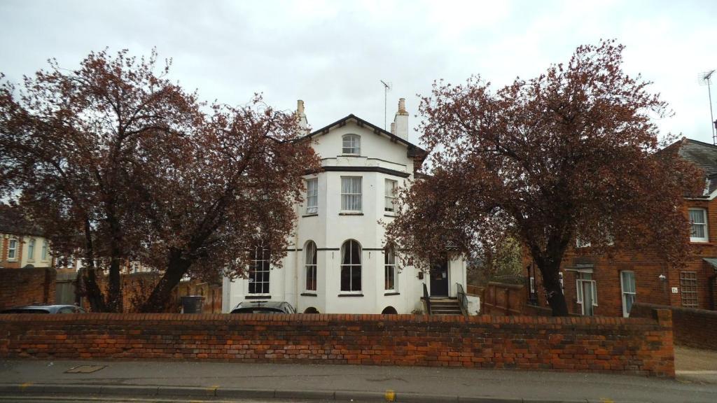 Belle Vue House Hotel Reading Extérieur photo